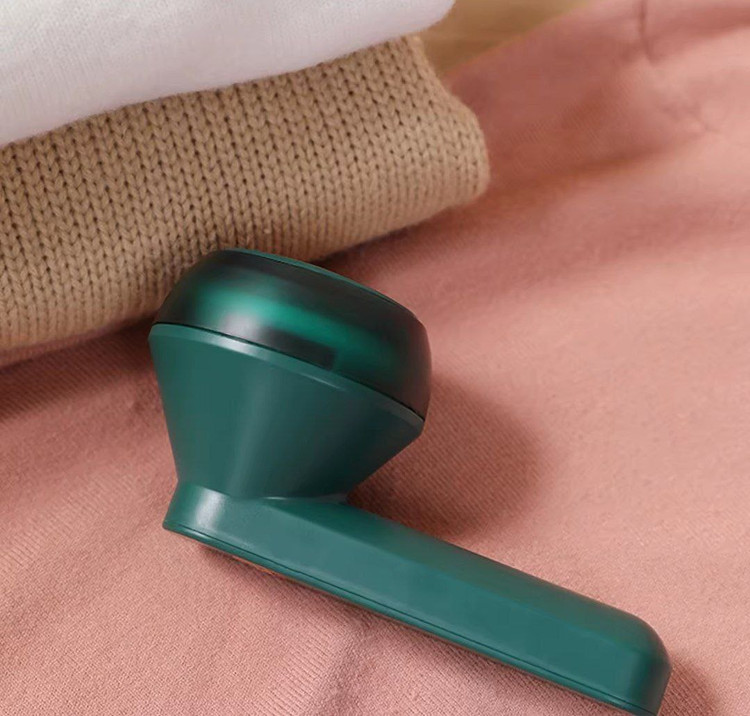 پرزگیر شارژی سبز